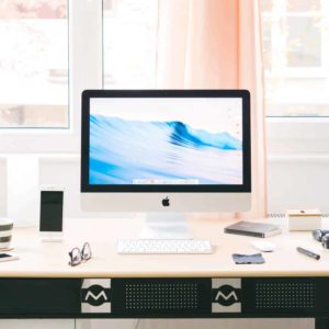 Desktop table with drawers